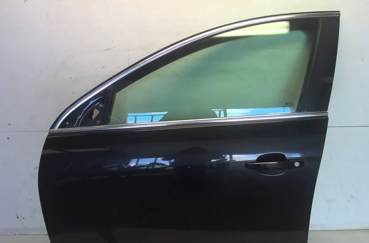 Porte avant gauche Opel INSIGNIA A Sports Tourer (G09) 2.0 cdti (35) (2008-2015) occasion