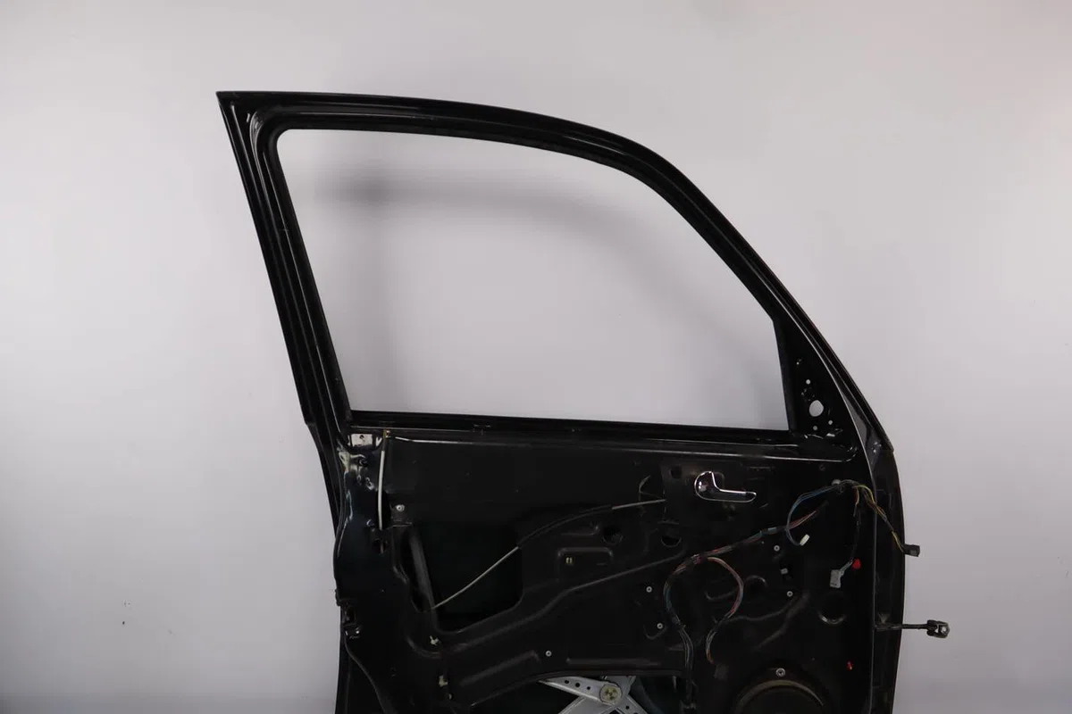 Porte avant gauche Opel MERIVA A Monospace (X03) 1.6 (e75) (2003-2010) 5 portes occasion
