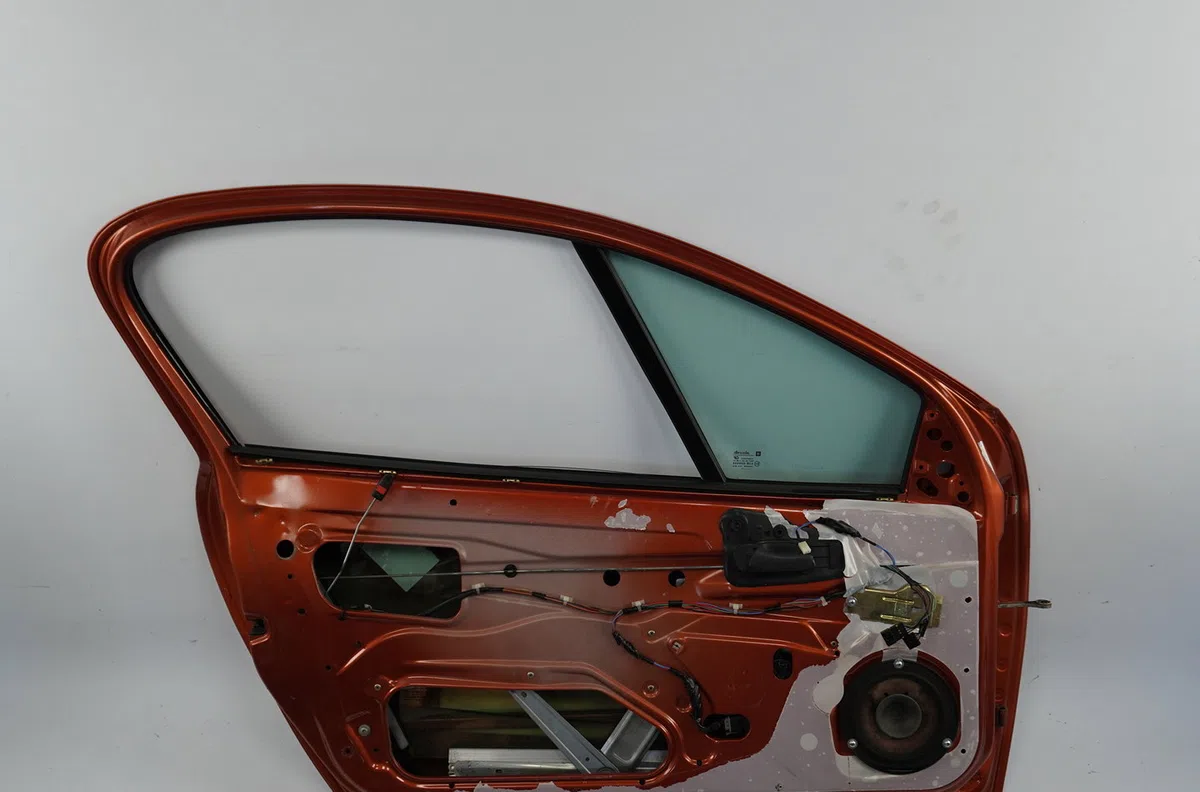 Porte avant gauche Opel TIGRA (S93) 1.4 16v (f07) (1994-2000) occasion