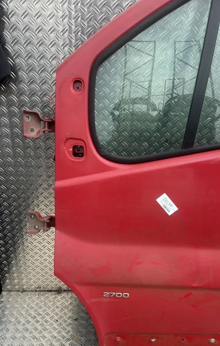 Porte avant gauche Opel VIVARO A Camion plate-forme-Châssis (X83) 1.9 di (2001-2014) occasion