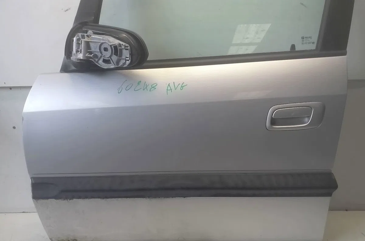 Porte avant gauche Opel ZAFIRA A Monospace (T98) 1.8 16v (f75) (1999-2000) occasion