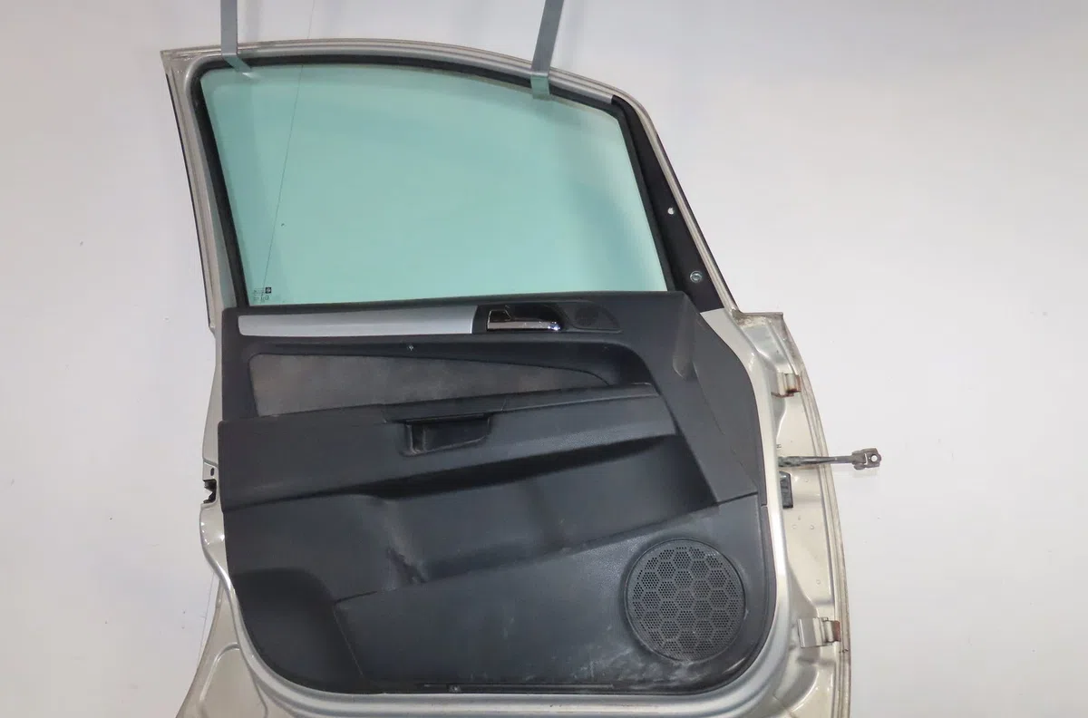 Porte avant gauche Opel ZAFIRA - ZAFIRA FAMILY B (A05) 1.7 cdti (m75) (2008-2015) 5 portes occasion