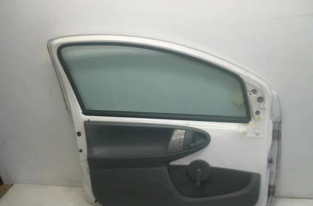 Porte avant gauche Peugeot 107 (PM_, PN_) 1.0 (2005-2014) 3 portes occasion