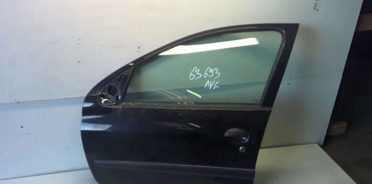 Porte avant gauche Peugeot 206 (2L_, 2M_) 1.4 hdi eco 70 (2009-2013) 5 portes occasion