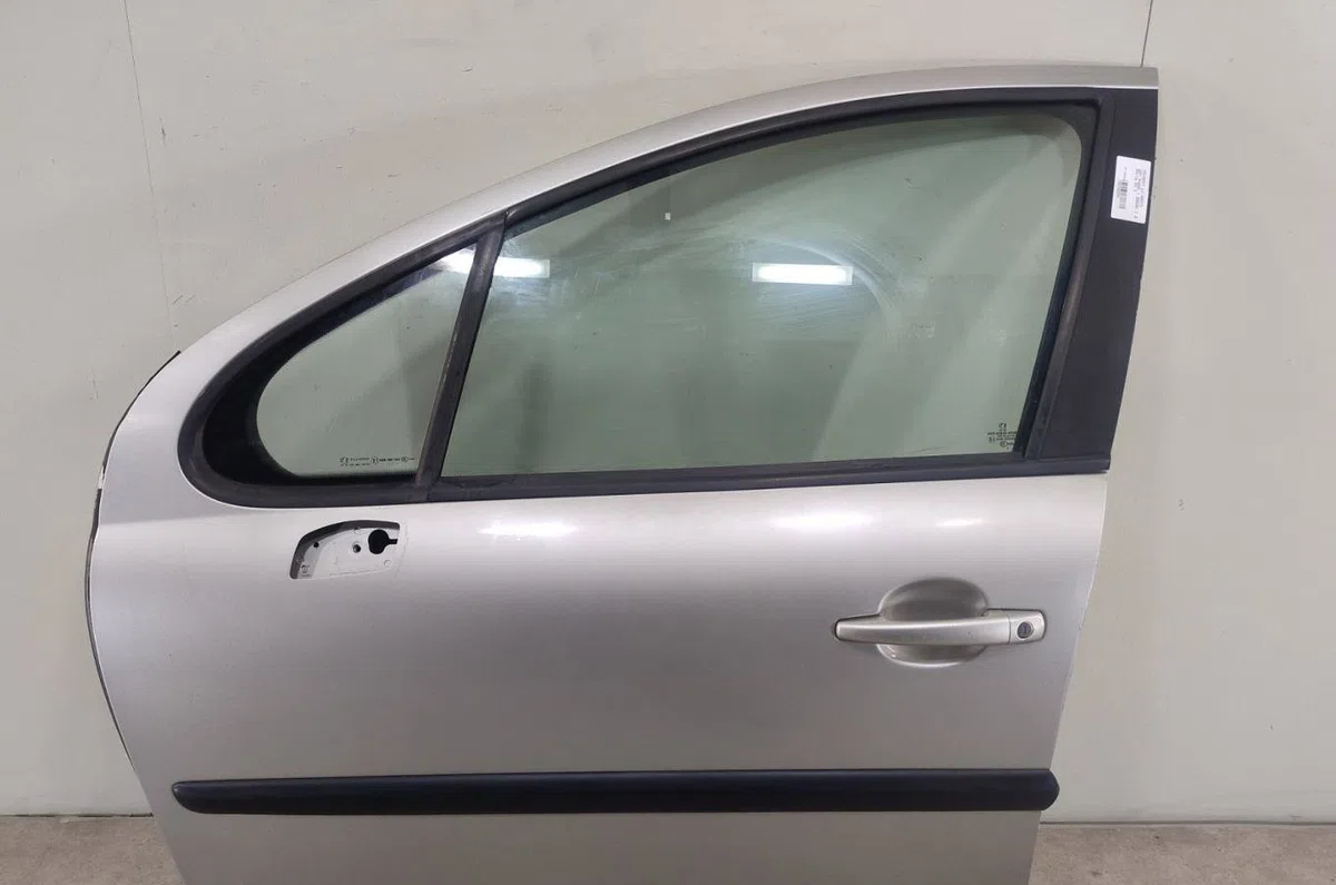 Porte avant gauche PEUGEOT 207 207 PHASE 1 BREAK occasion