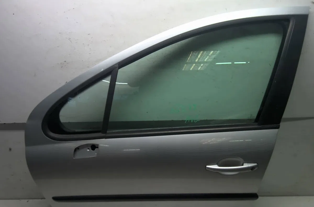 Porte avant gauche Peugeot 207-207 (WA_, WC_) 1.4 16v (2006-2013) 3 portes occasion