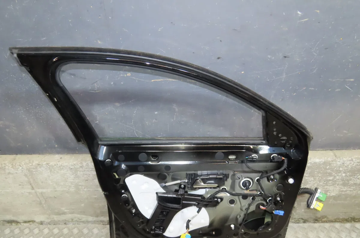 Porte avant gauche Peugeot 208 II (UB_, UP_, UW_, UJ_) 1.2 puretech 100 (2019) 5 portes occasion