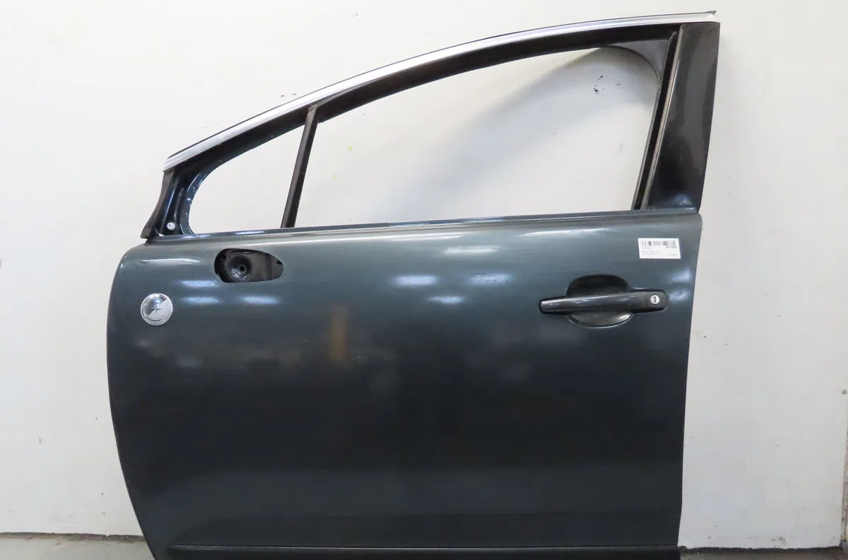 Porte avant gauche Peugeot 3008 Monospace (0U_) 1.6 bluehdi 120 (2014-2016) occasion