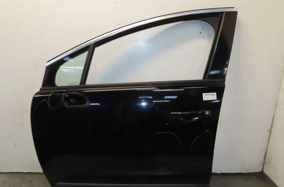 Porte avant gauche Peugeot 3008 Monospace (0U_) 1.6 hdi (2009-2016) 5 portes occasion