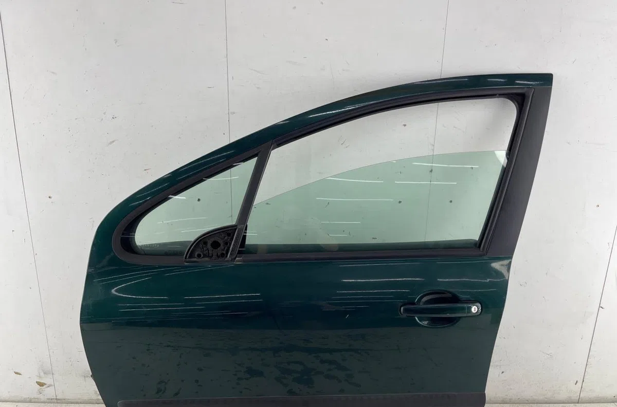 Porte avant gauche PEUGEOT 307 PHASE 1 occasion