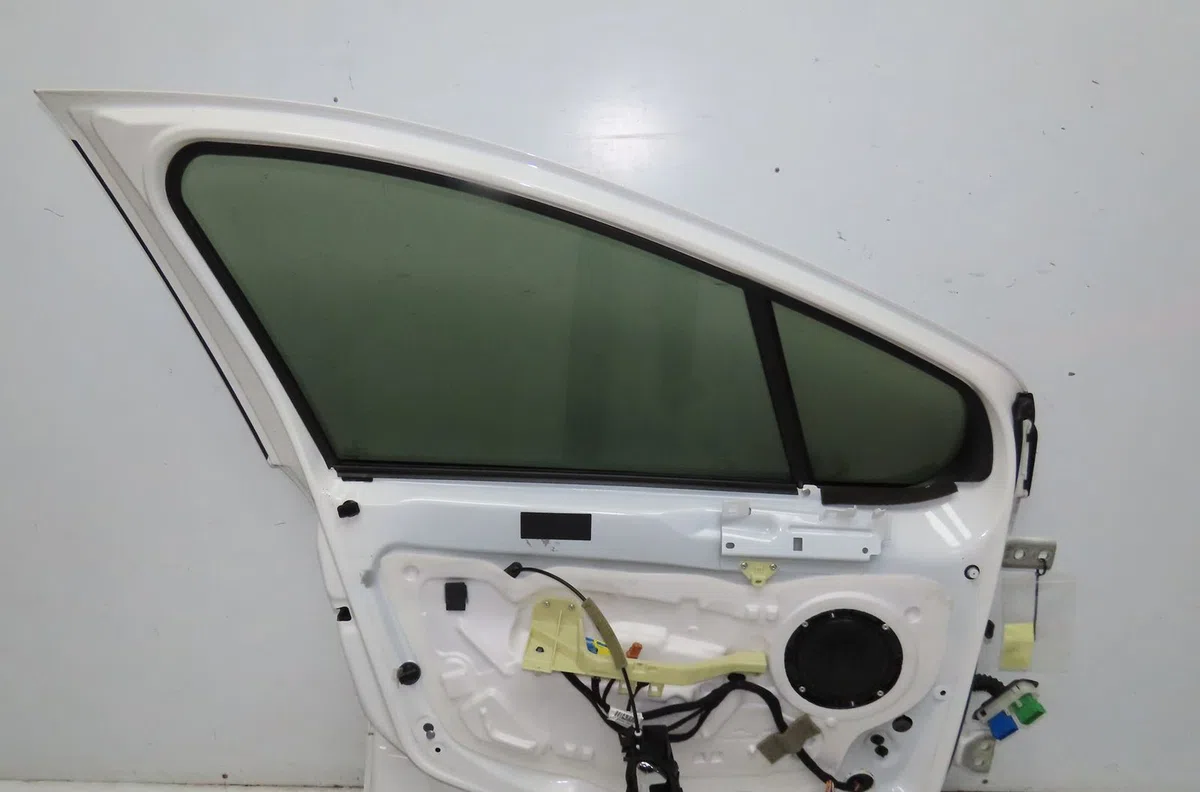 Porte avant gauche Peugeot 308 I (4A_, 4C_) 2.0 hdi (2007-2014) occasion