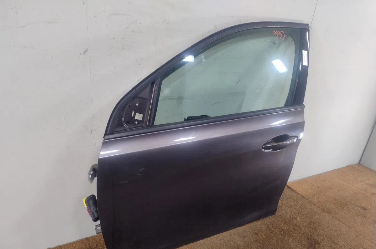 Porte avant gauche Peugeot 308 II (LB_, LP_, LW_, LH_, L3_) 1.6 thp 125 (2013-2021) occasion