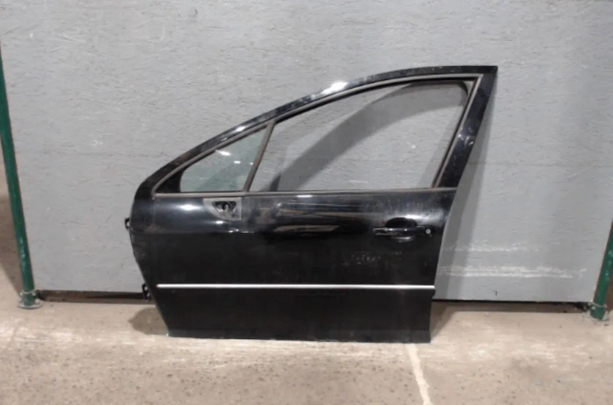 Porte avant gauche PEUGEOT 407 407 PHASE 2 BREAK occasion