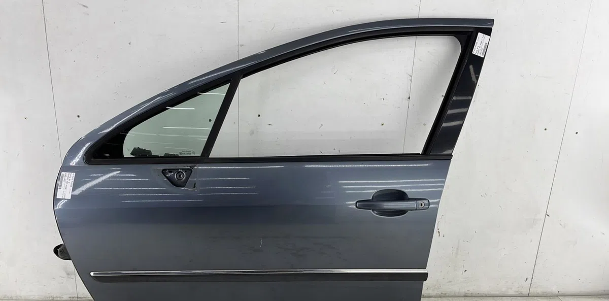 Porte avant gauche PEUGEOT 407 PHASE 1 occasion