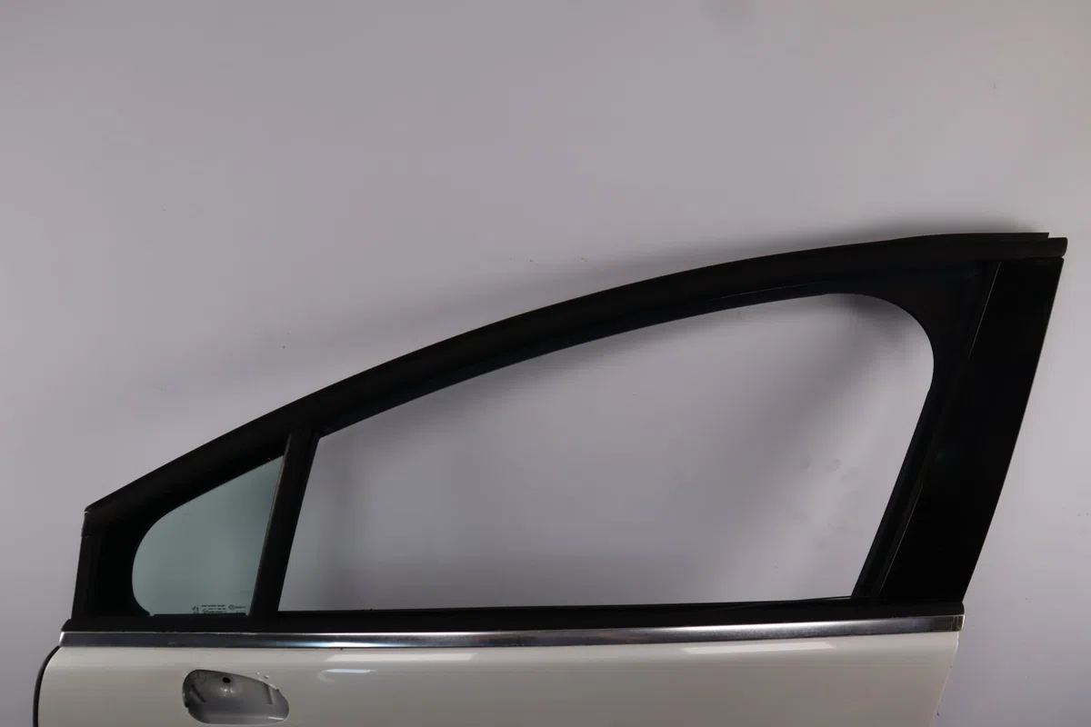 Porte avant gauche Peugeot 5008 (0U_, 0E_) 1.6 16v (2009-2017) occasion