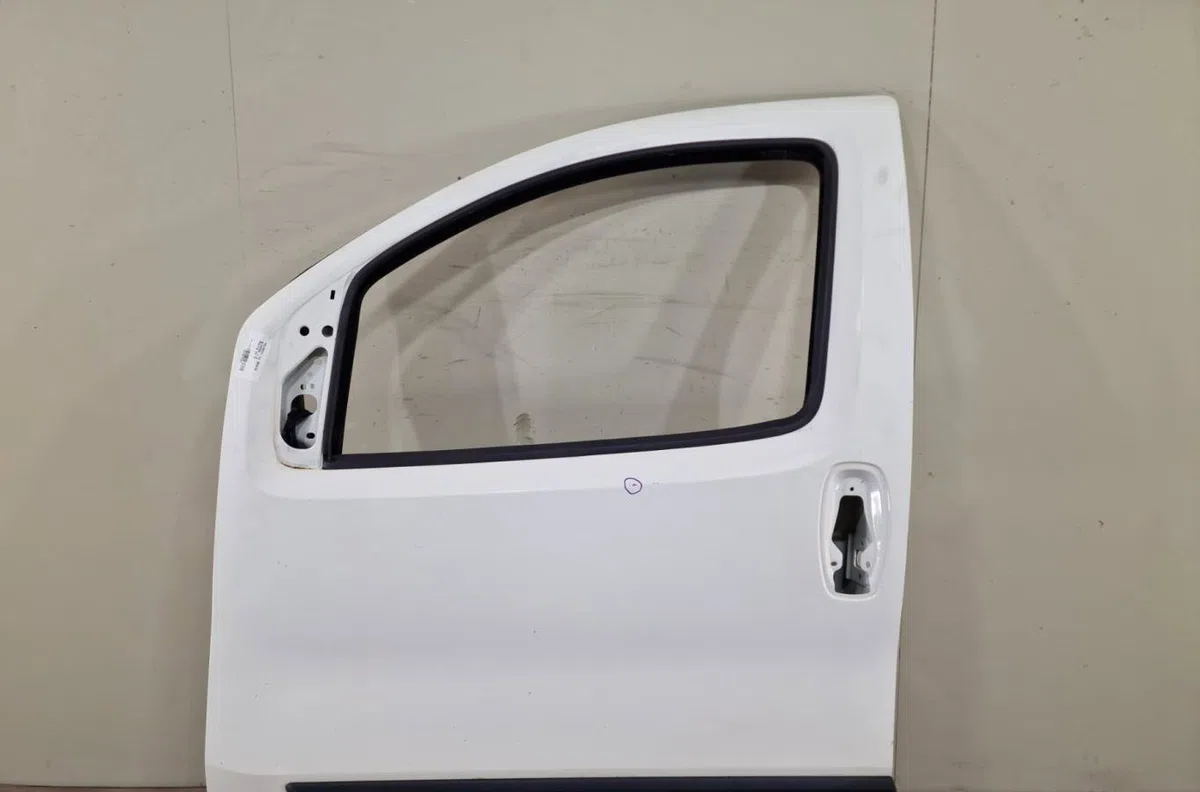 Porte avant gauche Peugeot BIPPER (AA_) 1.4 hdi (2008) 3 portes occasion