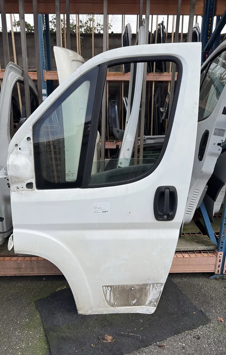 Porte avant gauche Peugeot BOXER Camionnette 2.0 bluehdi 160 (2015-2019) occasion