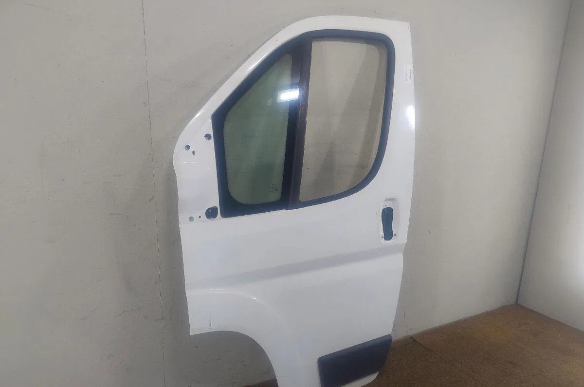 Porte avant gauche Peugeot BOXER Camionnette 2.2 hdi 110 (2011) occasion