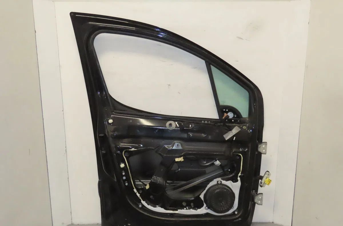 Porte avant gauche Peugeot PARTNER TEPEE 1.6 hdi (2010) occasion