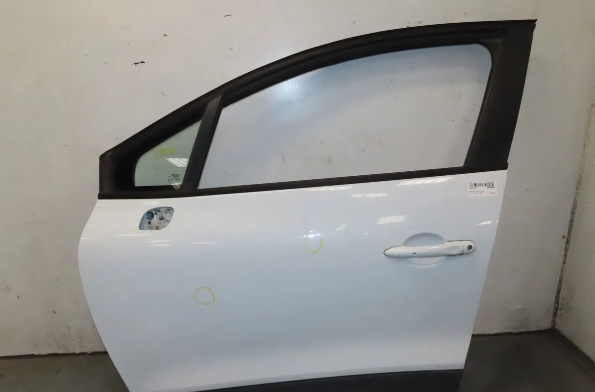 Porte avant gauche Renault CLIO IV Grandtour (KH_) 0.9 tce 90 (2013) occasion