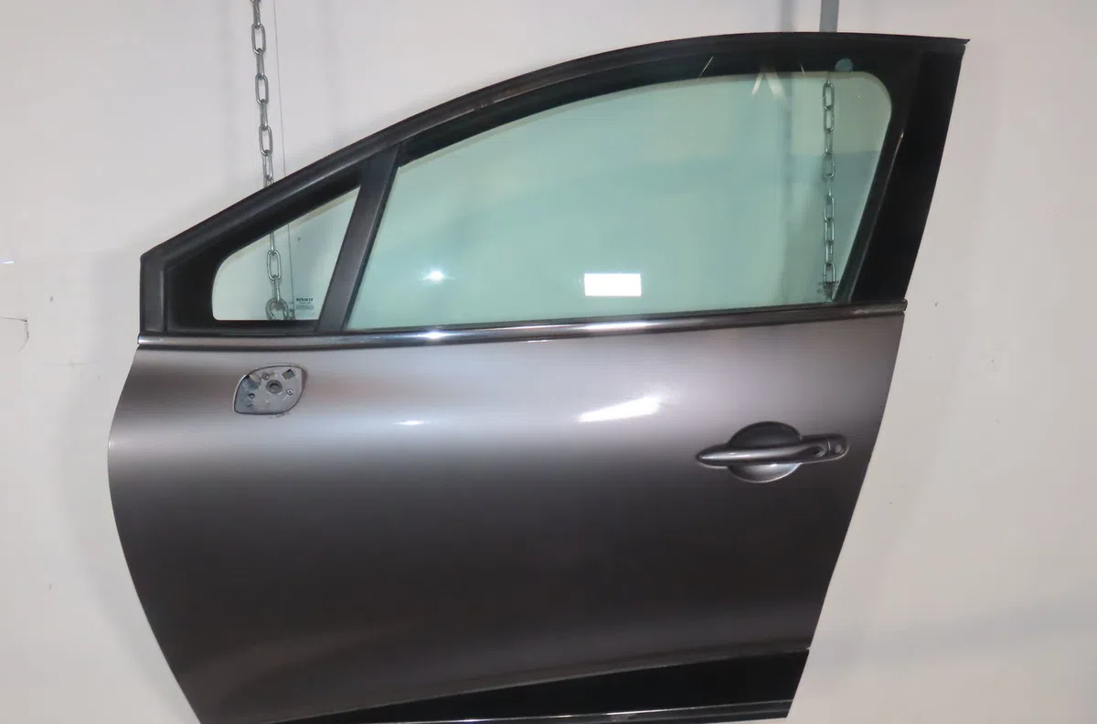 Porte avant gauche Renault CLIO IV Grandtour (KH_) 1.5 dci 90 (khn3, khn4) (2012) 5 portes occasion