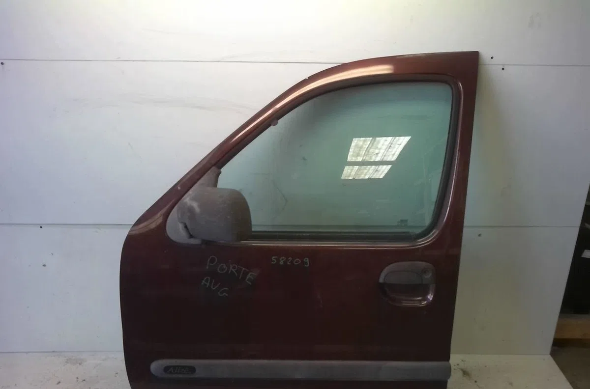 Porte avant gauche Renault KANGOO (KC0-1_) D 65 1.9 (kc0e, kc02, kc0j, kc0n) (1997-2001) occasion