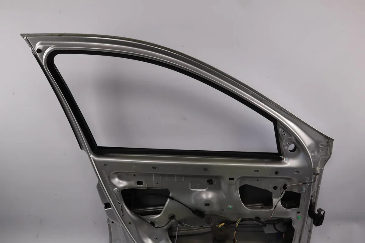 Porte avant gauche Renault LAGUNA II (BG0-1_) 1.9 dci (2001-2007) occasion
