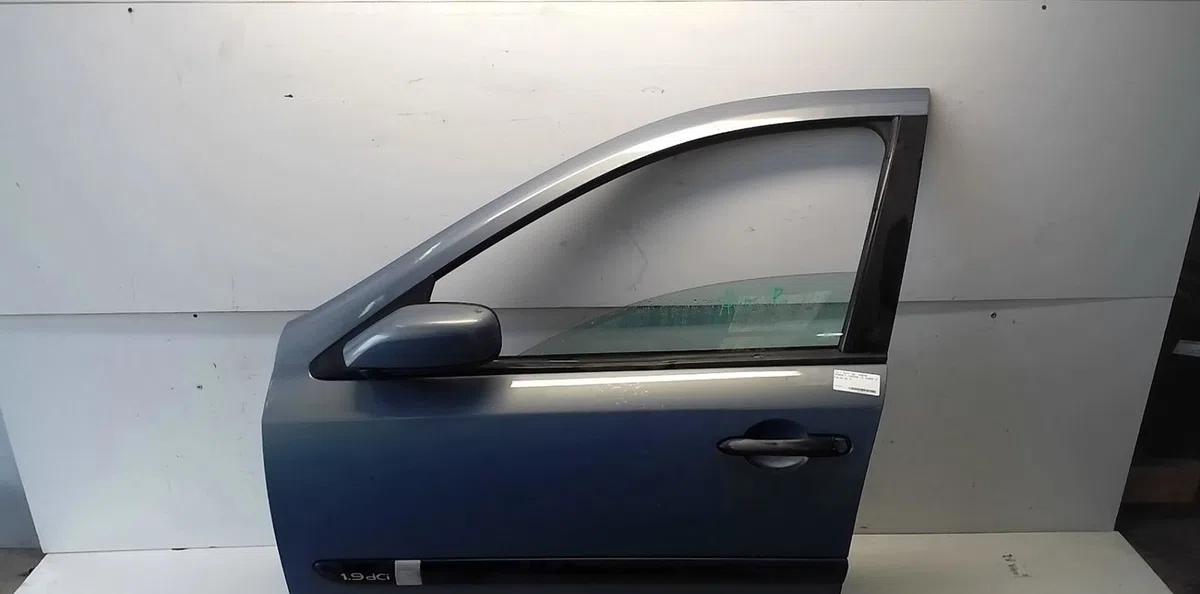 Porte avant gauche Renault LAGUNA II (BG0-1_) 1.9 dci (bg1a, bg1w, bg0g) (2005-2007) occasion