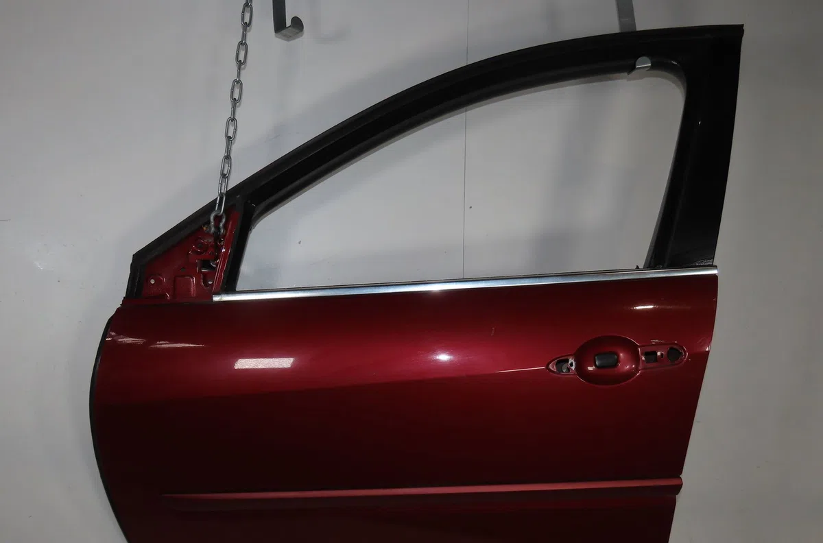 Porte avant gauche Renault LAGUNA III (BT0-1) 2.0 dci (bt07, bt0j, bt14, bt1a, bt1s) (2007-2015) 5 portes occasion