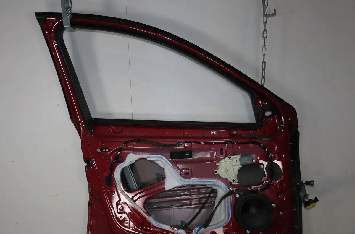 Porte avant gauche Renault LAGUNA III (BT0-1) 2.0 dci (bt07, bt0j, bt14, bt1a, bt1s) (2007-2015) 5 portes occasion