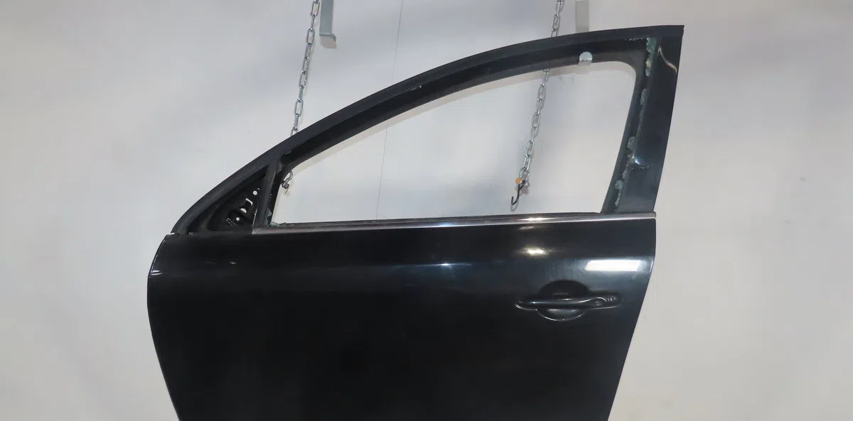 Porte avant gauche Renault LATITUDE (L70_) 2.0 dci 175 (l70y) (2011) occasion