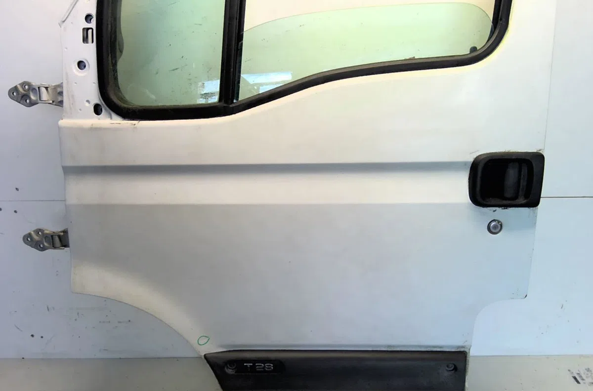 Porte avant gauche Renault MASTER II Camionnette (FD) 2.5 d (1998-2001) occasion