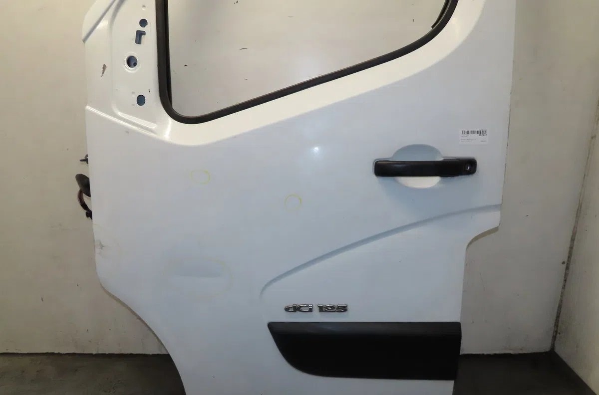 Porte avant gauche Renault MASTER III Camionnette (FV) 2.3 dci 125 fwd (fv0c, fv0d, fv0g, fv0h, fv0j, fv0k) (2010) occas