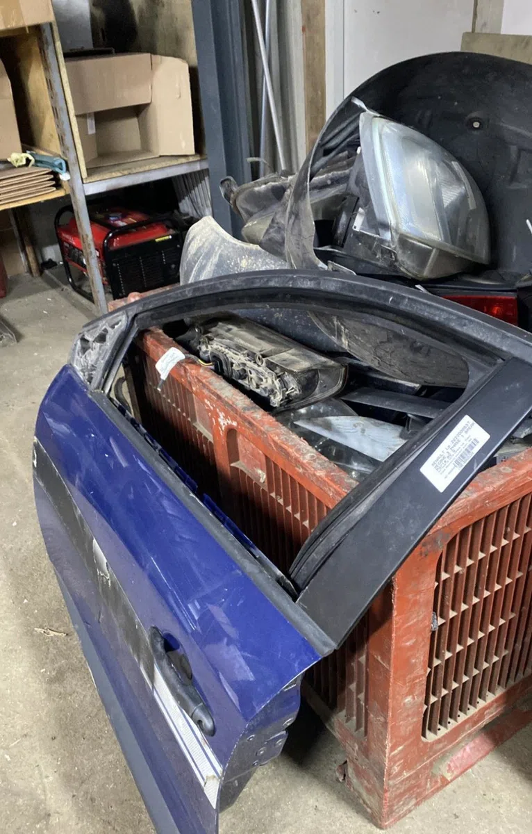 Porte avant gauche RENAULT MEGANE 3 PHASE 1 BREAK occasion