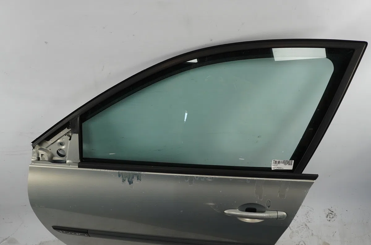 Porte avant gauche Renault MEGANE II Break (KM0-1_) 1.9 dci (kmrg, km1g, km0g, km2c) (2003-2009) occasion