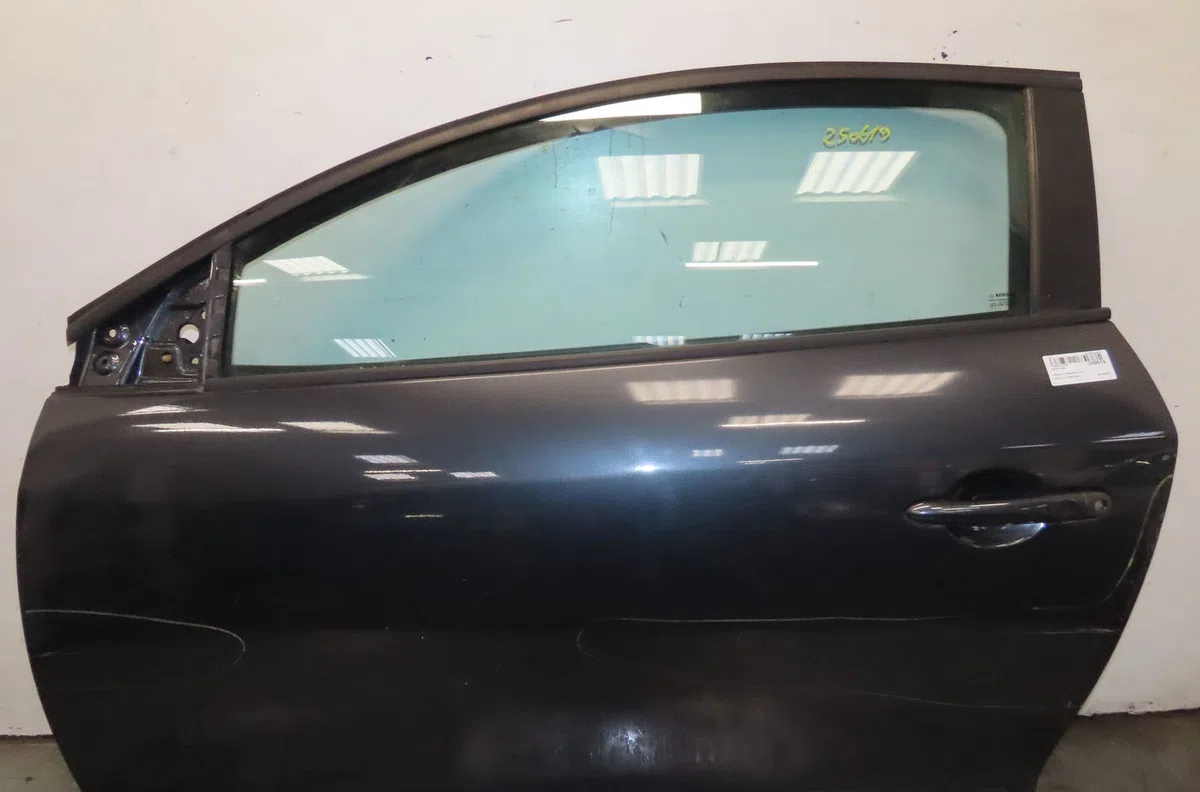 Porte avant gauche Renault MEGANE III Coupé (DZ0-1_) 1.6 16v (dz0u, dz1b, dz1h) (2008-2015) occasion