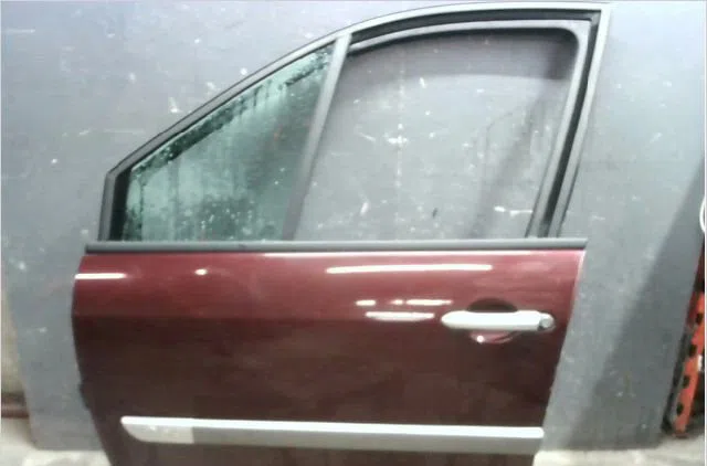 Porte avant gauche Renault SCÉNIC II (JM0-1_) 1.9 dci (jm0g, jm12, jm1g, jm2c) (2003-2006) occasion