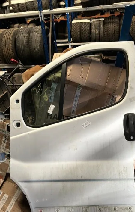 Porte avant gauche RENAULT TRAFIC 2 PHASE 2 occasion