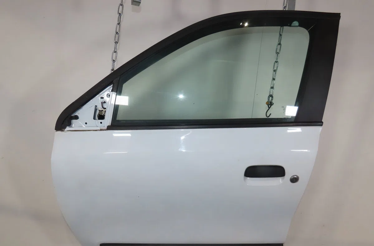 Porte avant gauche Renault TWINGO III (BCM_, BCA_) 1.0 sce 70 (bcmb) (2015) 5 portes occasion