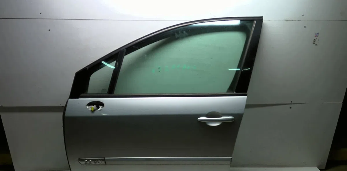 Porte avant gauche Renault VEL SATIS (BJ0_) 2.2 dci (bj0m) (2004) occasion