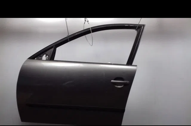 Porte avant gauche Seat CORDOBA (6L2) 1.9 tdi (2002-2009) occasion