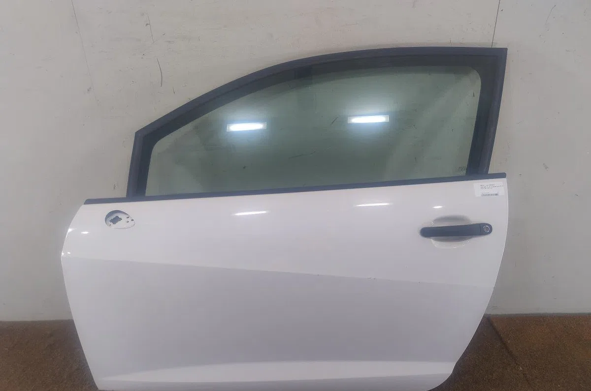 Porte avant gauche Seat IBIZA IV (6J5, 6P1) 1.2 (2009-2011) occasion