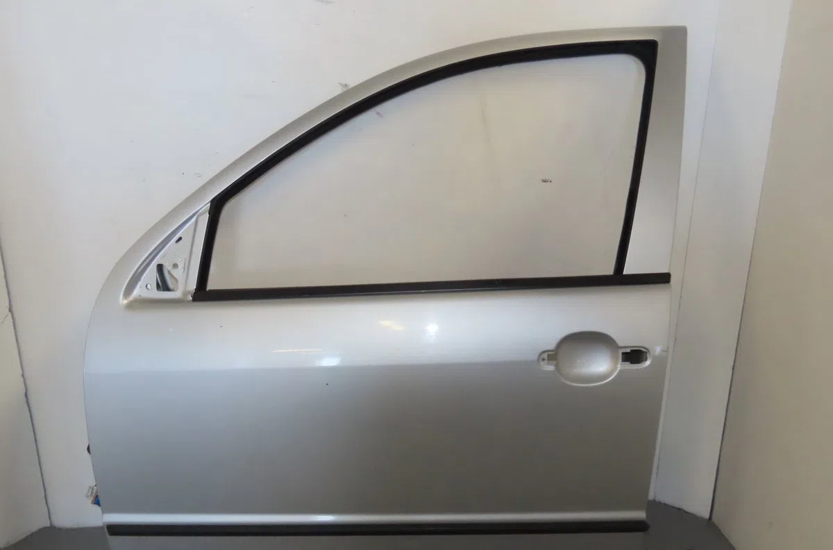 Porte avant gauche Skoda FABIA I (6Y2) 1.9 tdi rs (2003-2008) occasion