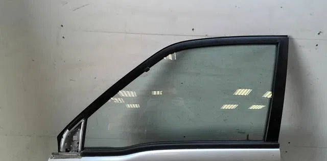 Porte avant gauche Suzuki GRAND VITARA I (FT, HT) 2.0 hdi 110 16v 4x4 (sq 420d) (2001-2005) occasion