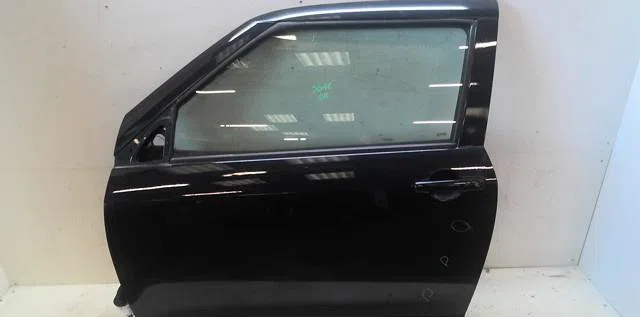 Porte avant gauche Suzuki SWIFT III (MZ, EZ) 1.3 ddis (rs 413d) (2005) 5 portes occasion