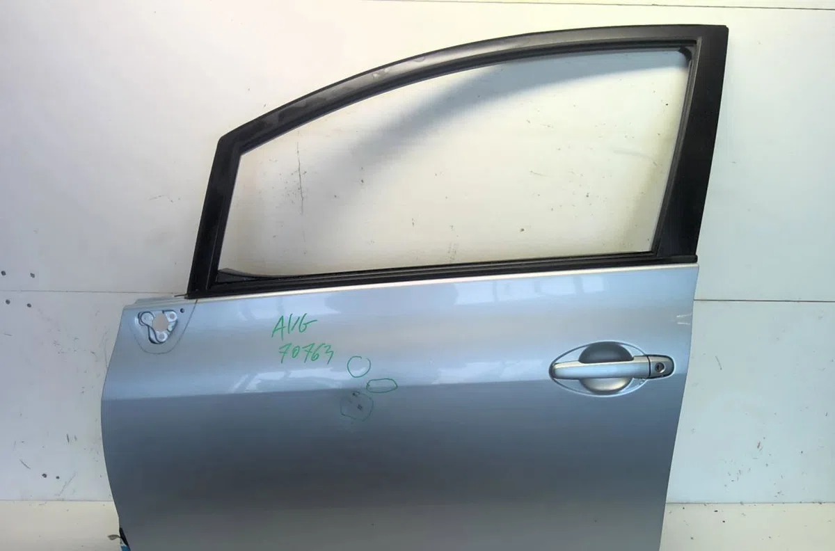 Porte avant gauche Toyota AURIS (_E15_) 1.4 d-4d (nde150_) (2007-2012) 3 portes occasion