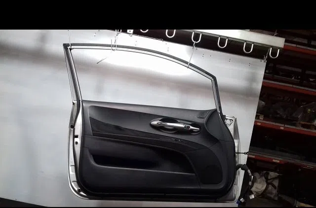 Porte avant gauche Toyota AURIS (_E15_) 2.2 d (ade157_, ade151_) (2006-2012) occasion