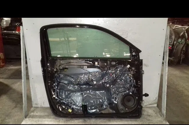Porte avant gauche Toyota IQ (_J1_) 1.0 (kgj10_) (2009-2015) occasion