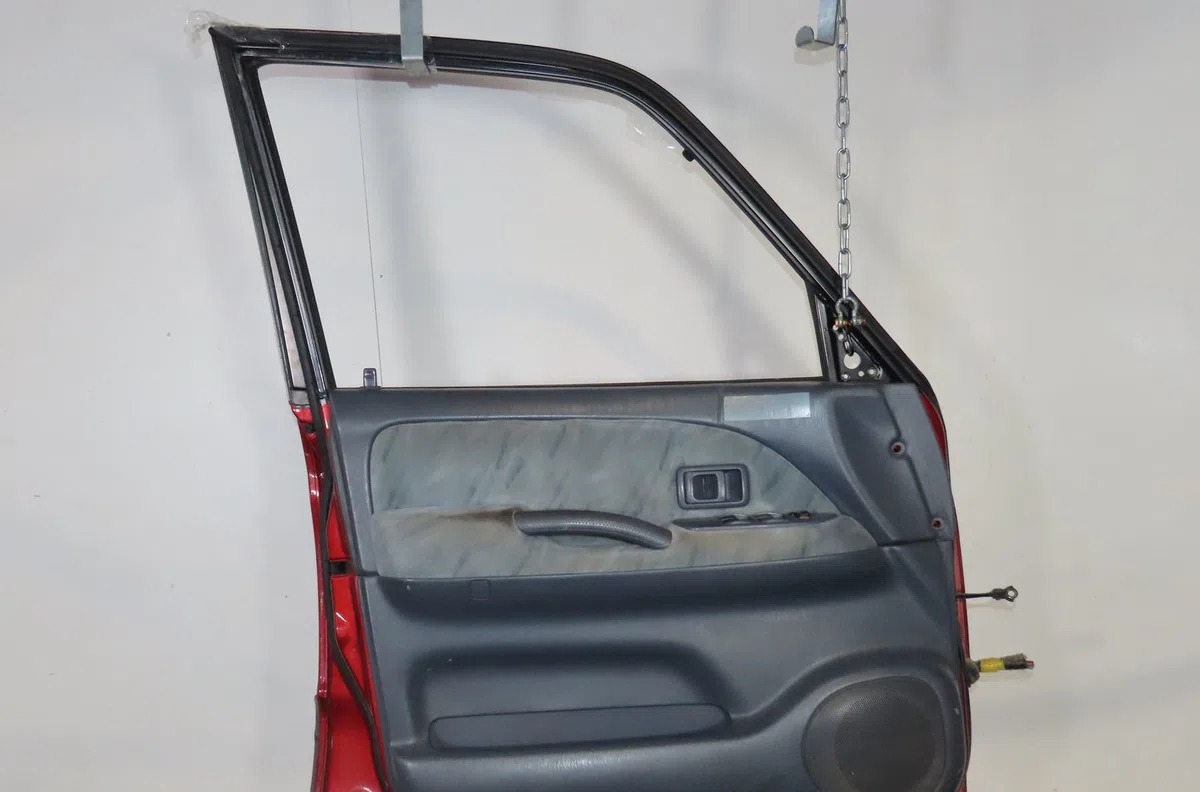 Porte avant gauche Toyota LAND CRUISER 90 (_J9_) 3.0 d-4d 4wd (kdj90_, kdj95_) (2000-2002) occasion