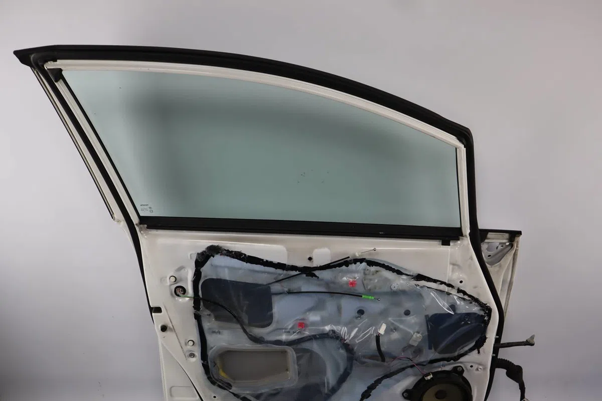 Porte avant gauche Toyota VERSO (_R2_) 1.6 d4-d (war20_) (2013-2018) occasion